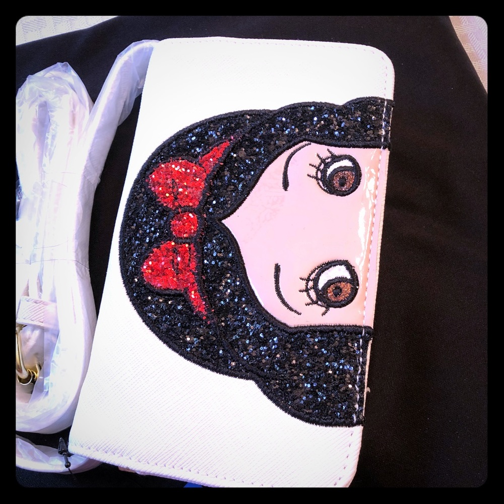 NWT Snow White purse